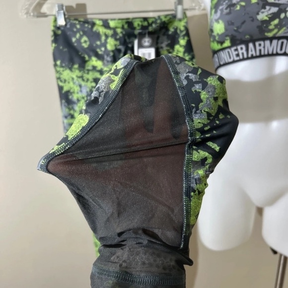(NWT) Under Armour Gym Leggings & Sports Bra in Gray/Lime, Medium - Picture 6 of 16